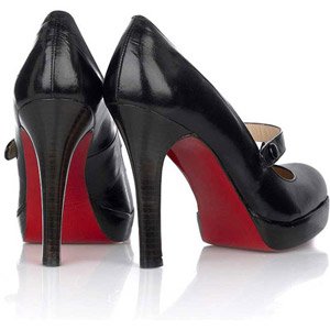       , 4   Christian Louboutin!