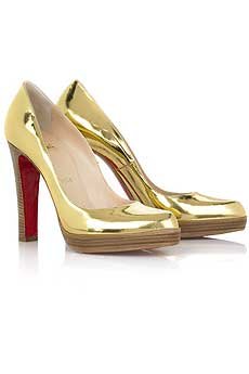       , 4   Christian Louboutin!