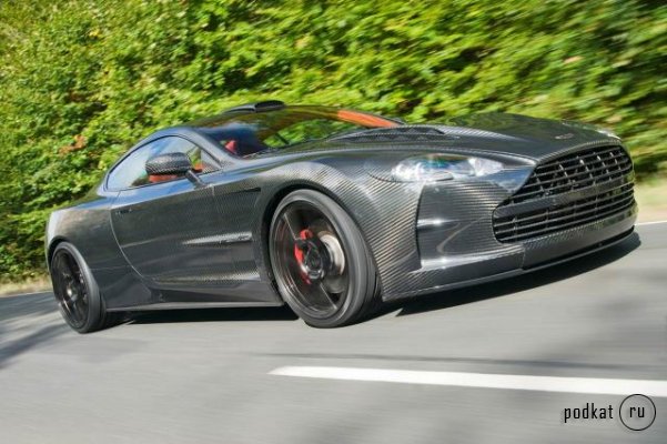  Aston Martin DB9