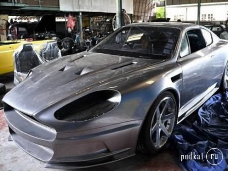  ,      Aston Martin