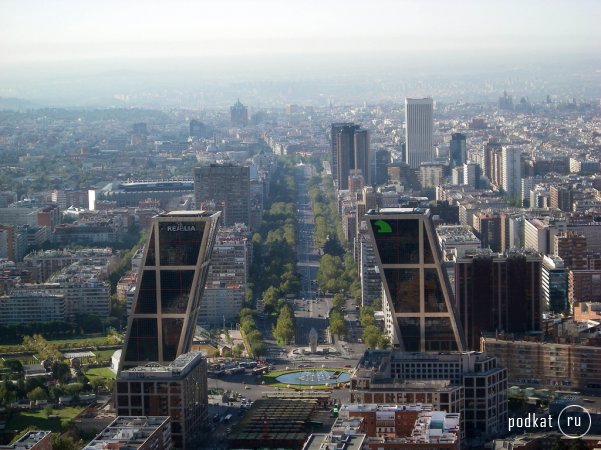 Puerta de Europa- 