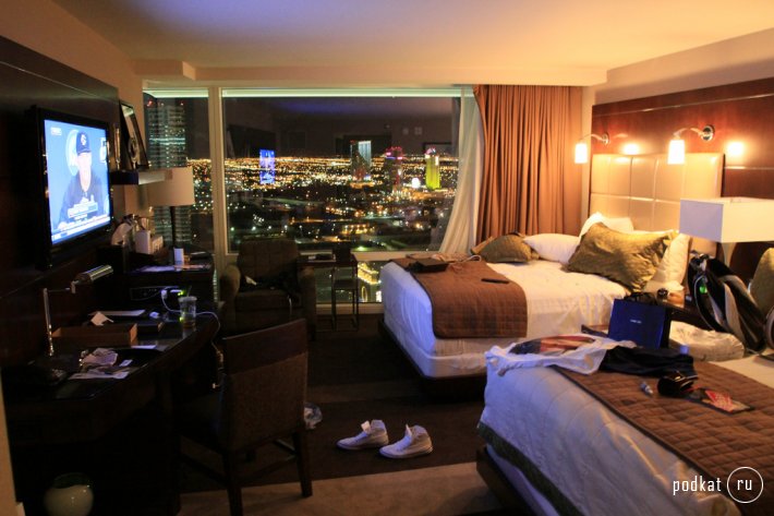 -:  Aria Resort & Casino