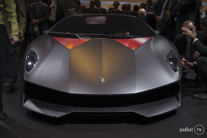  Lamborghini Sesto Elemento