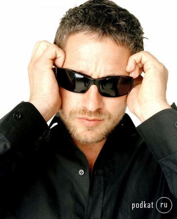 Gerard Butler /   