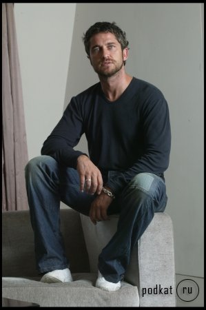 Gerard Butler /   