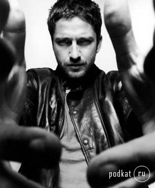 Gerard Butler /   