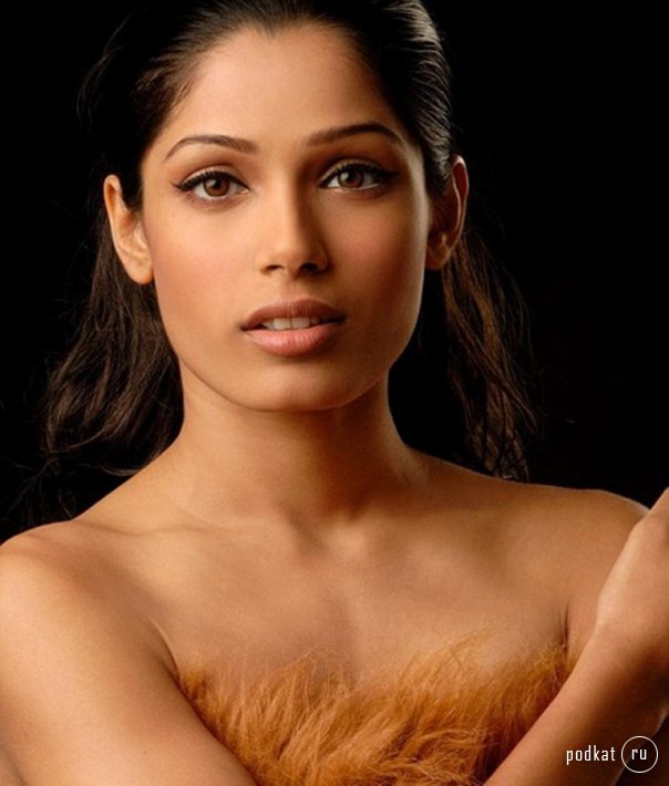   / Freida Pinto