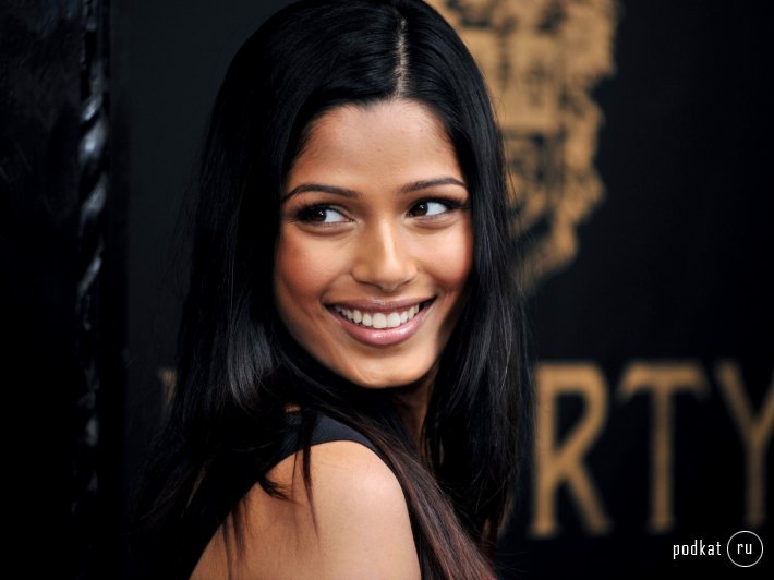   / Freida Pinto