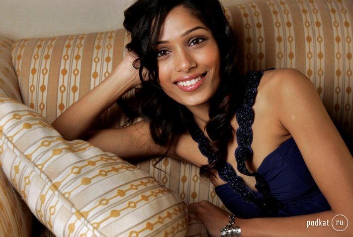   / Freida Pinto