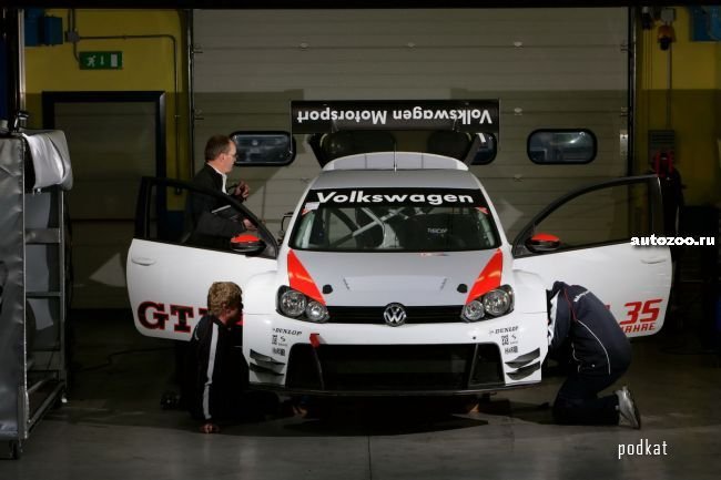 VW    Golf24