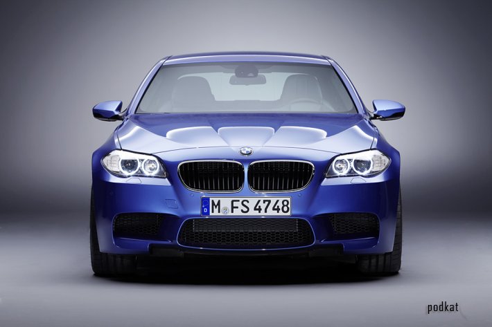  BMW M5 2011- 