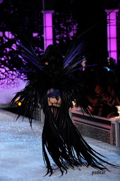 Victoria's Secret Fashion Show 2011