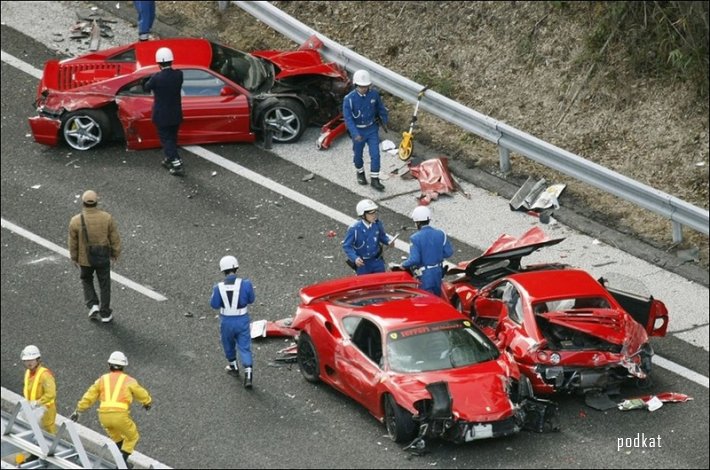  Ferrari,  Mercedes  Lamborghini    