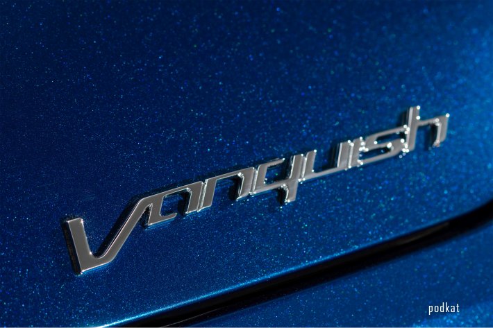 Aston Martin Vanquish Volante 2013