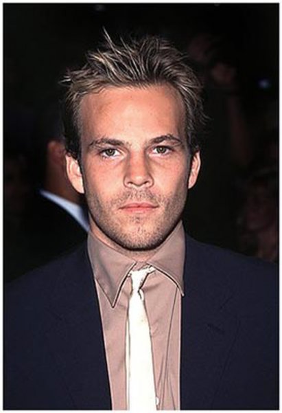 -  ,  Stephen Dorff