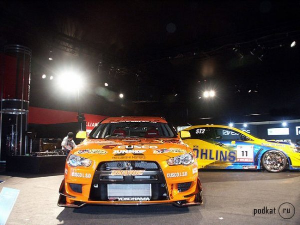 3     Mitsubishi Lancer Evolution X