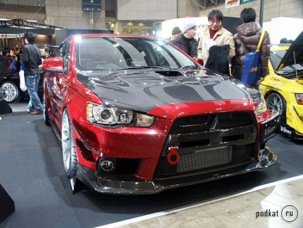 3     Mitsubishi Lancer Evolution X